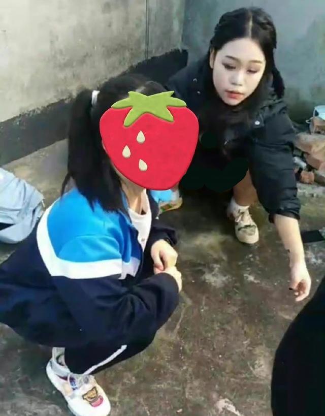 霸凌！3名女子“殴打女孩”被抓获：我们未成年，你报警没用！