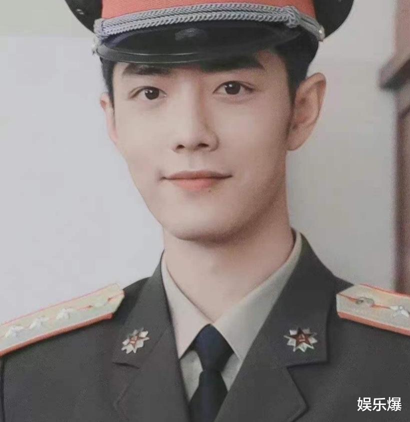 英雄岁月之王牌部队|《余生》空降是假，肖战《王牌部队》三台联播是真，且都是黄金档