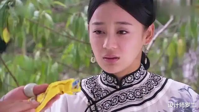 娱乐圈|35岁袁姗姗晒出独居生活照,全屋乱到超乎想象,网友:很有烟火味