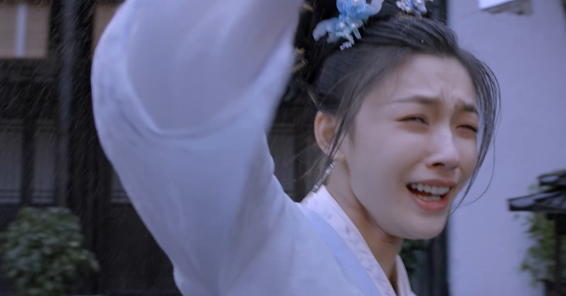 林允|《梦华录》:拉低林允古韵感的,不是她的厚嘴唇,而是她的直角肩