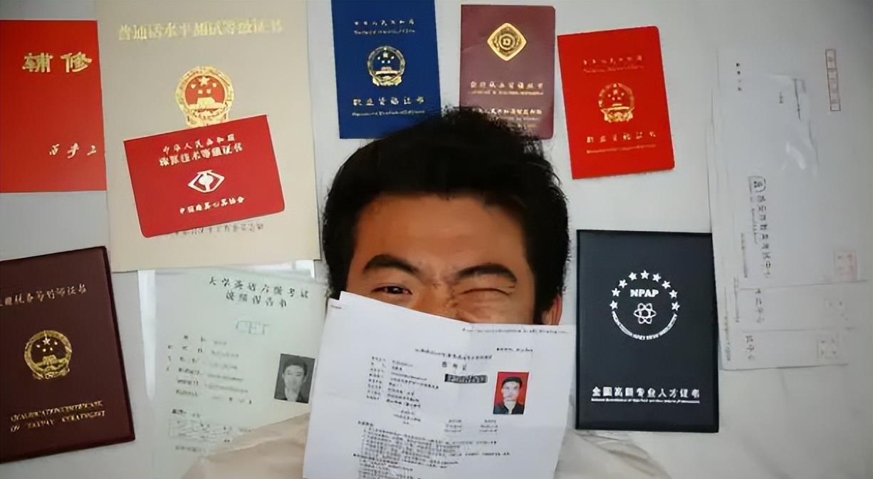 中暑|结果不会陪你演戏，大学生的几种“假努力”，对求职的作用很有限