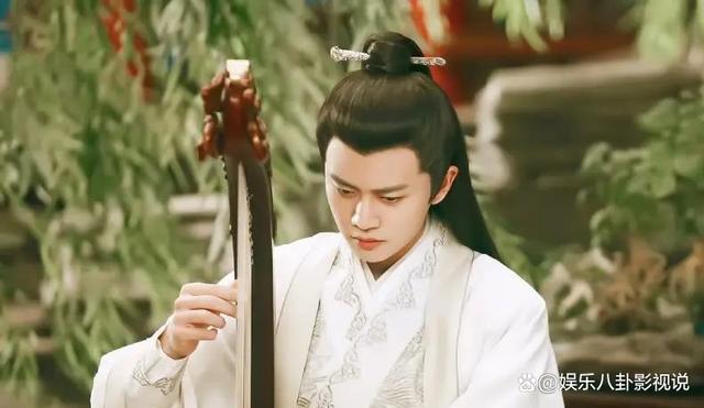 周生辰|周生辰是谁出演的？