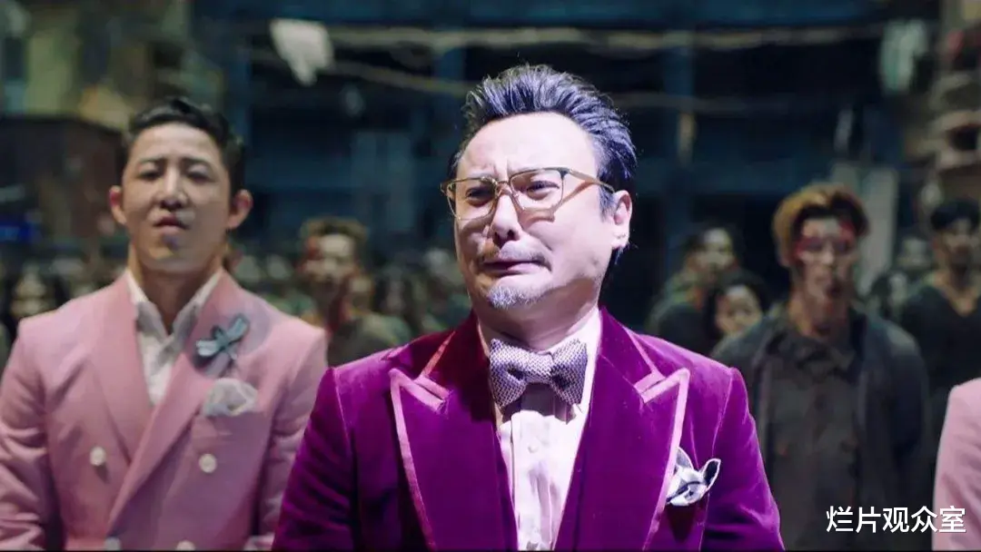 警察|即赌博又家暴，还出轨的老公，不离婚就杀了吧