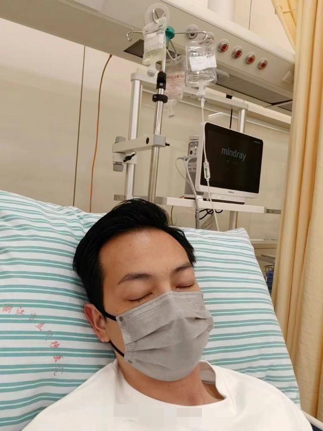 43岁知名港星搬家至湖南!住出租屋不嫌廉价,吃8块钱一份快餐
