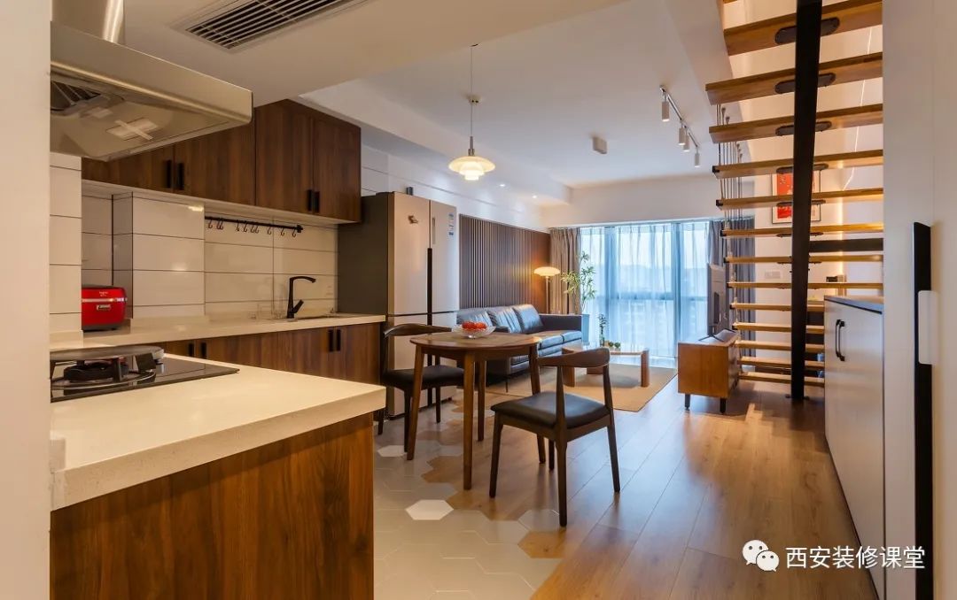 50m2简约LOFT,也可以成熟稳重