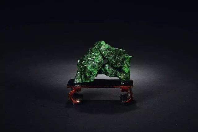 翡翠|在选翡翠摆件前,这些事你要知道