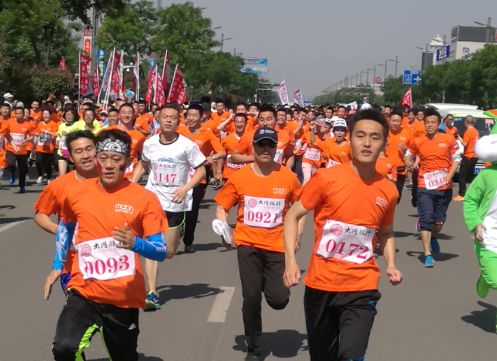 张丰毅|靠健身改变命运的明星:张丰毅、“亮剑”孙德胜、歌手刘畊宏!