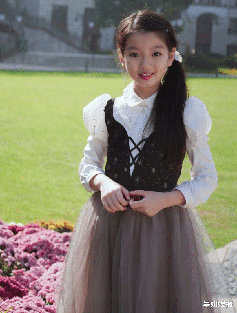 阿拉蕾|没长残!阿拉蕾10岁近照甜美又有灵气,参演影视作品已超15部