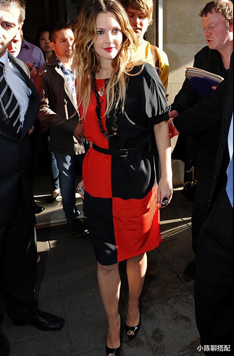 肩厚胸大腰圆，怎么选裙装？3个穿搭技巧，不止好看还显瘦