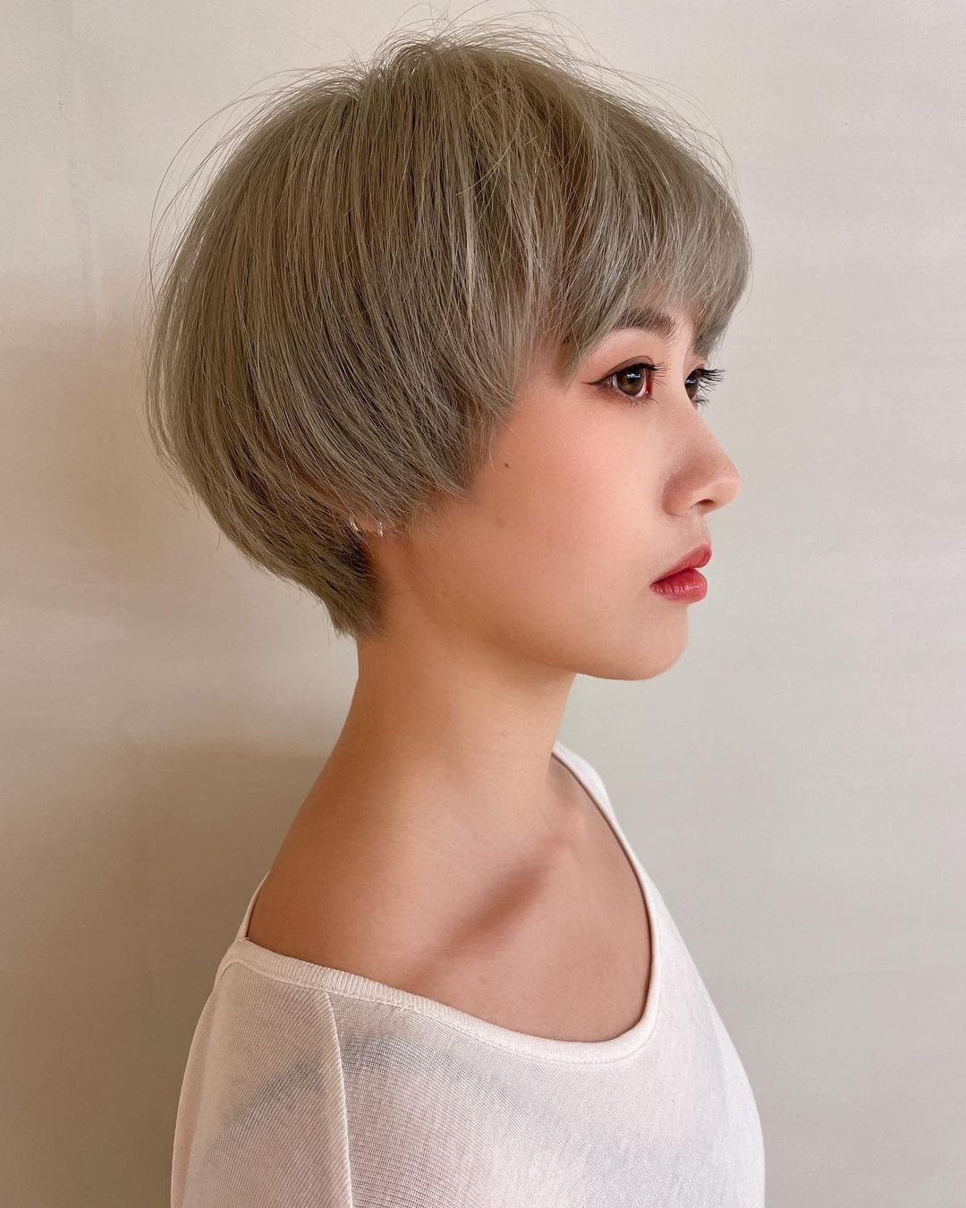 空气刘海 夏天来了该剪短发了，适合不同年龄段的3种短发，赶快收藏吧