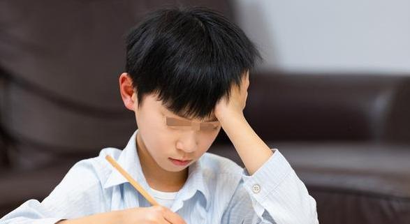 案例:隔壁半夜传来夫妻之声,男子心理失衡闯入,因一句话酿血案