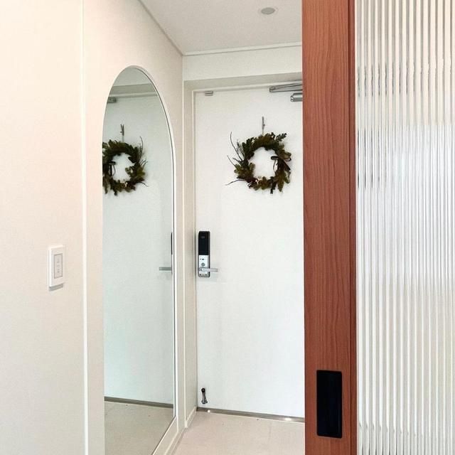 32岁女老师晒出新家生活照：全屋简单清爽，过着许多人羡慕的生活