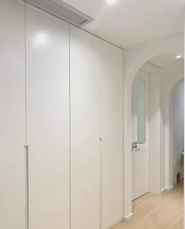 90后夫妇75小家，因太会布置而走红，半开放式厨房充满了仪式感