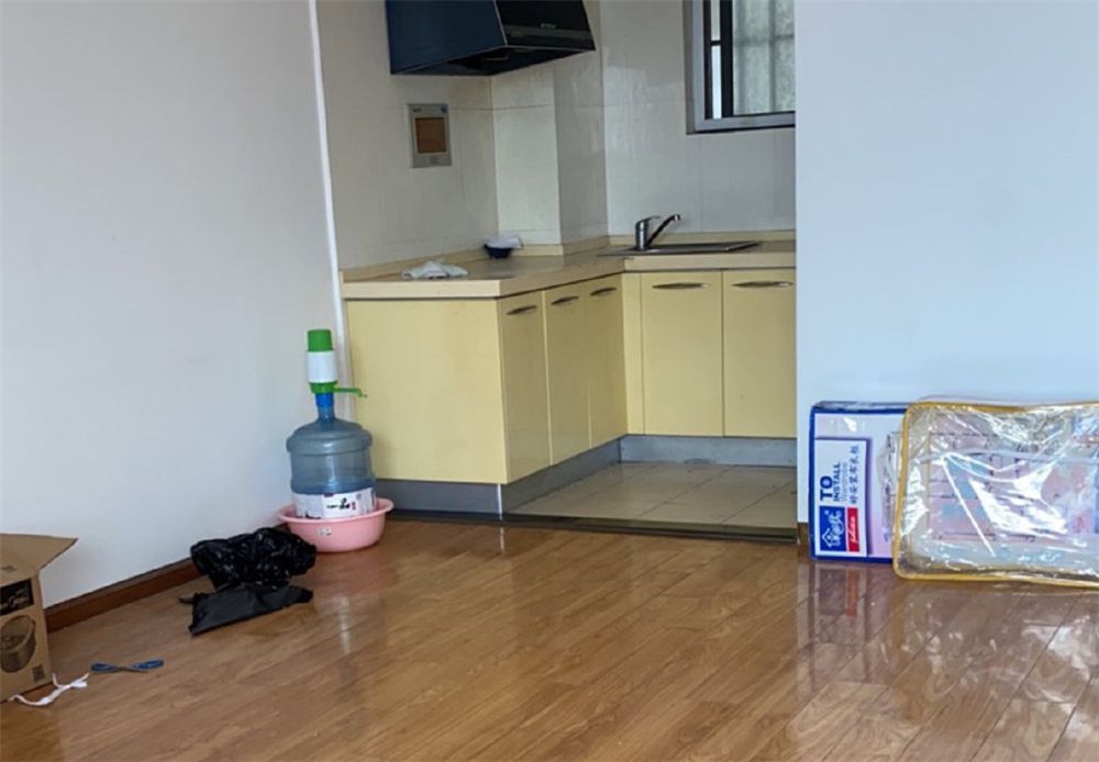 一位姑娘软装30㎡小家：空间虽然不大，但该有的都有了，还挺舒适