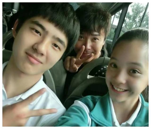 欧阳娜娜|曝欧阳娜娜翟子路疑似同居，男方光上身被拍，女方亲热喊男方老公