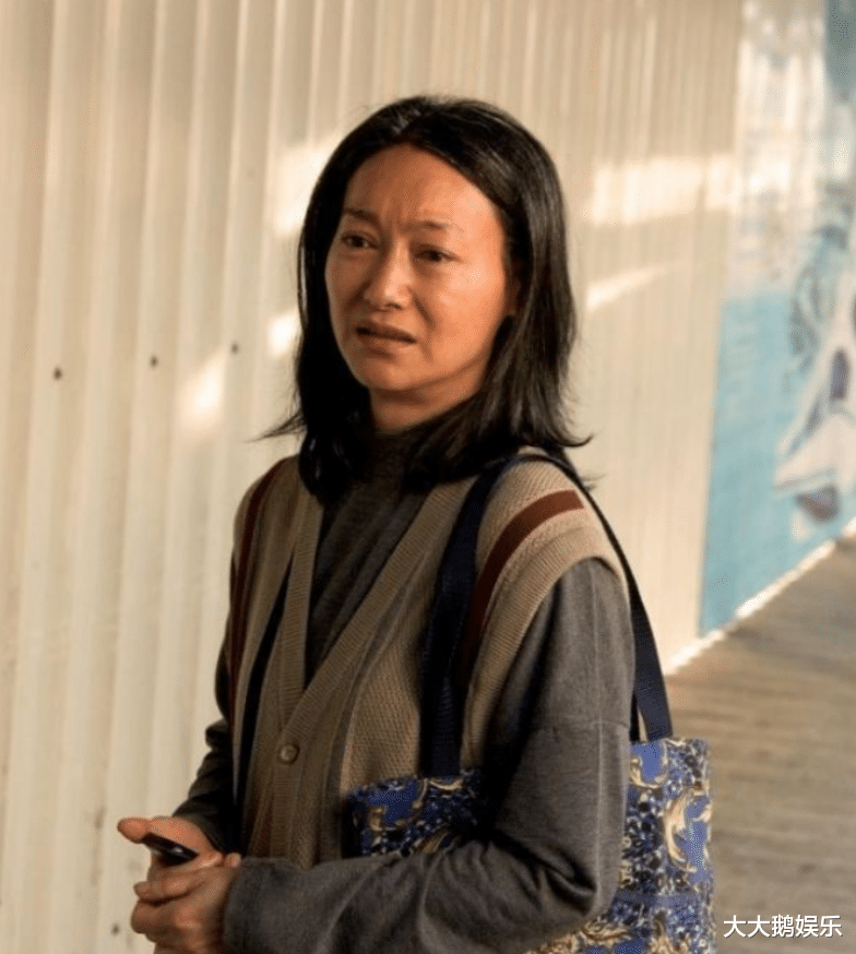 关之琳|年轻时都是大美女，60岁还不生孩子的6位女星，各有各的心酸