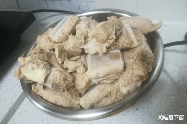 脑出血|秋天易伤“阳气”，建议男人：多吃4样，少做2事，补足营养精力旺