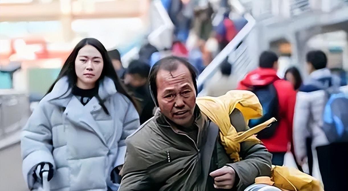 16年长江大桥下发现男尸,凶手竟是女友:他嫌我不是第一次要离婚