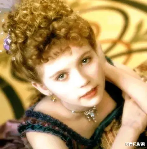 电影|“蜘蛛侠女友”克斯汀邓斯特早年的R级电影，你看过几部？