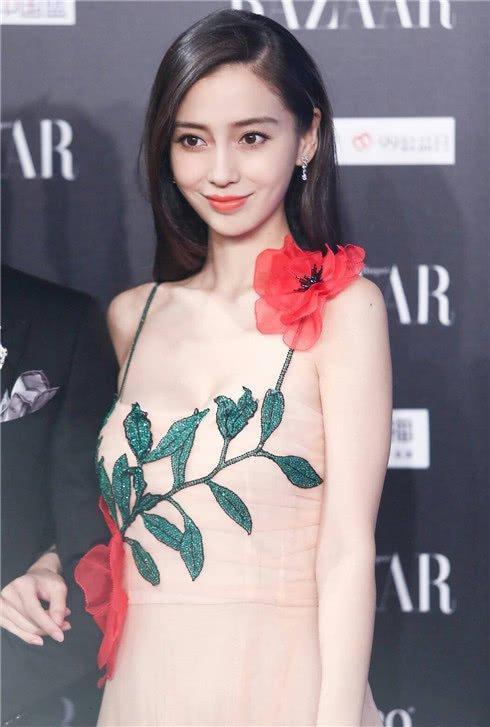Angelababy|戴回婚戒,同框黄晓明:杨颖的变化,让人看清娱乐圈到底有多现实