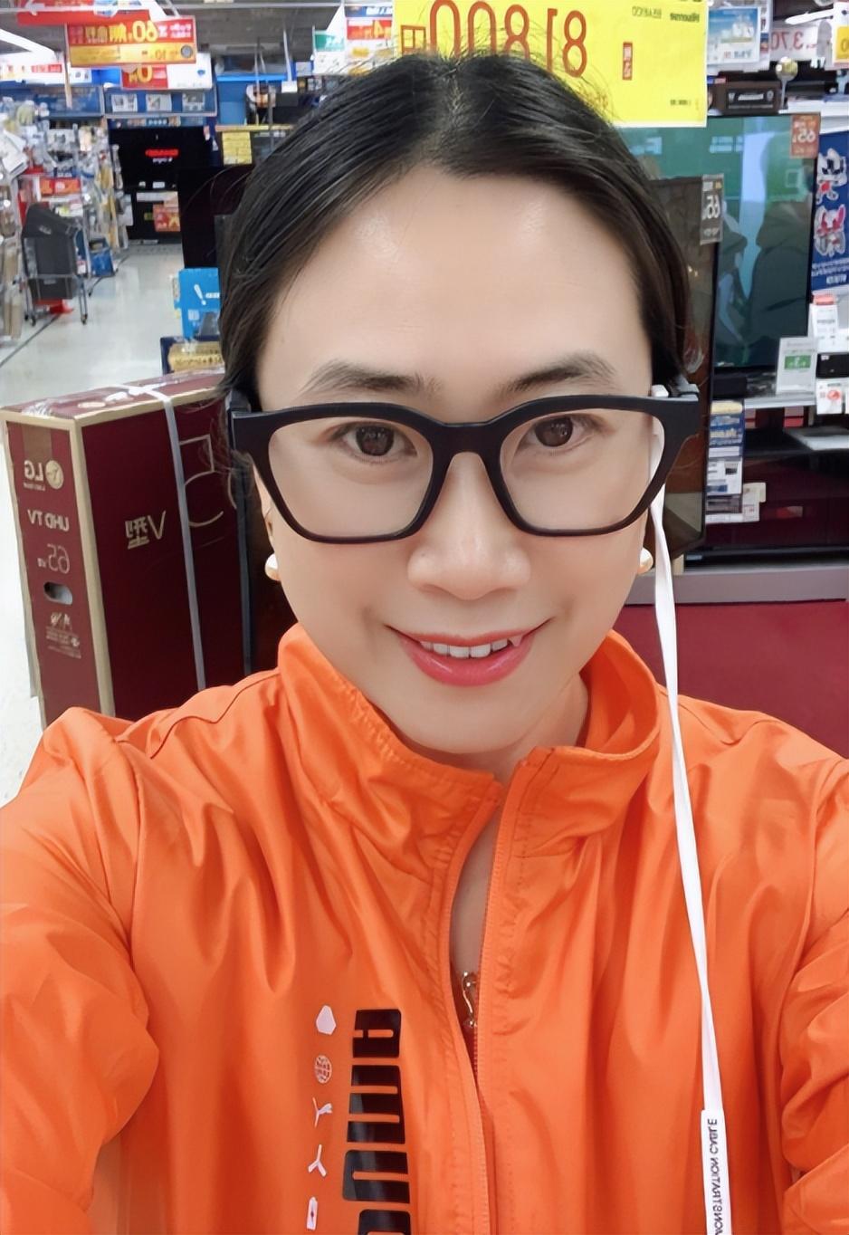 芙蓉姐姐|45岁芙蓉姐姐:从人人嘲笑到低调富婆,她才是最清醒的那一个