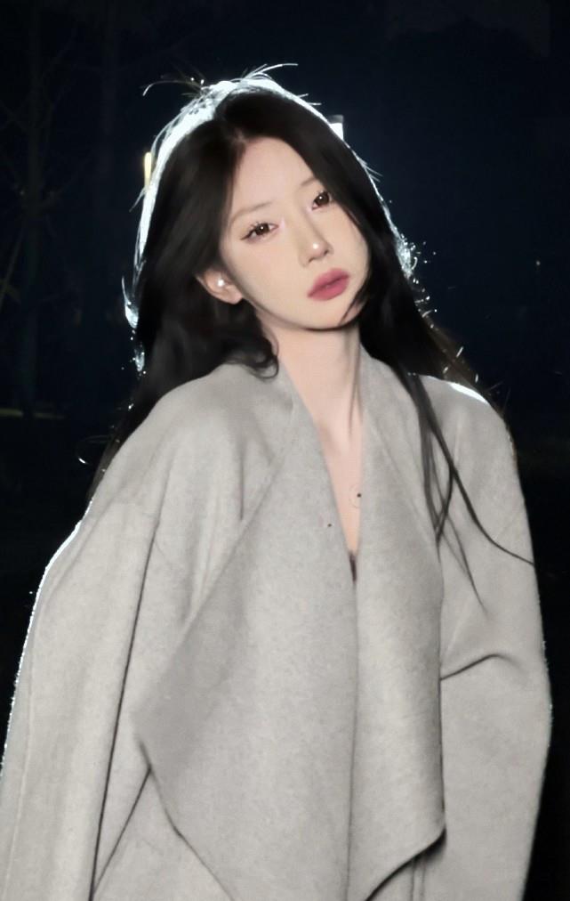 |网红真有钱！薛小婉晒生日红包约20万，凡尔赛：人情世故，要还的