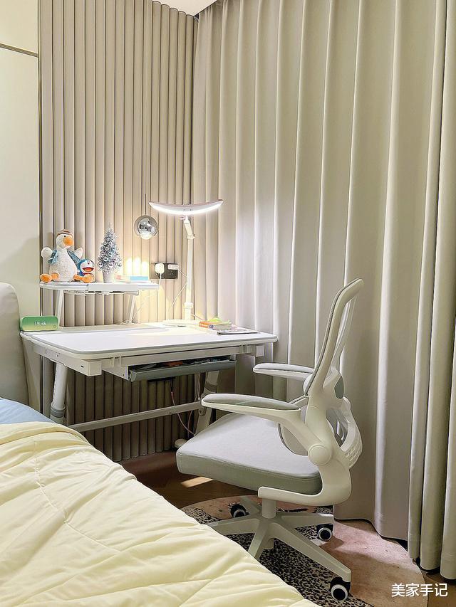 江苏夫妻拒绝“过度装修”,把172㎡家装修得堪称教科书,太高级了