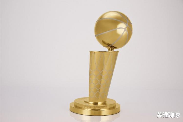 MVP|NBA深夜宣布新增2个重磅大奖，联盟欠詹皇10个MVP！勒布朗太亏了