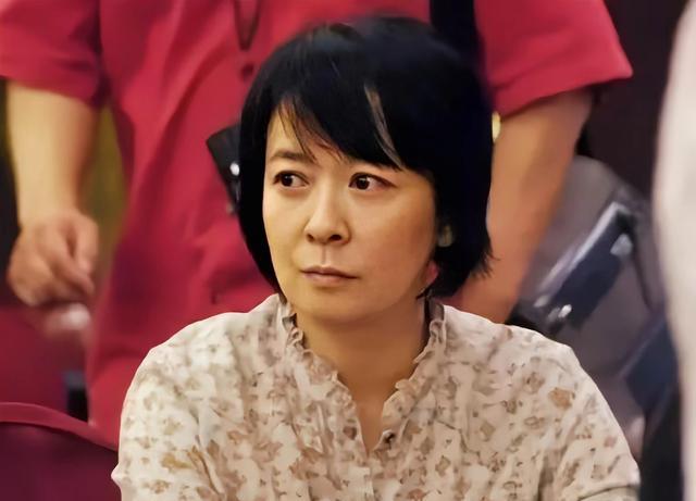 王京花|儿子离婚，母亲却上热榜？第一经纪人王京花的强大，你不扒不知道