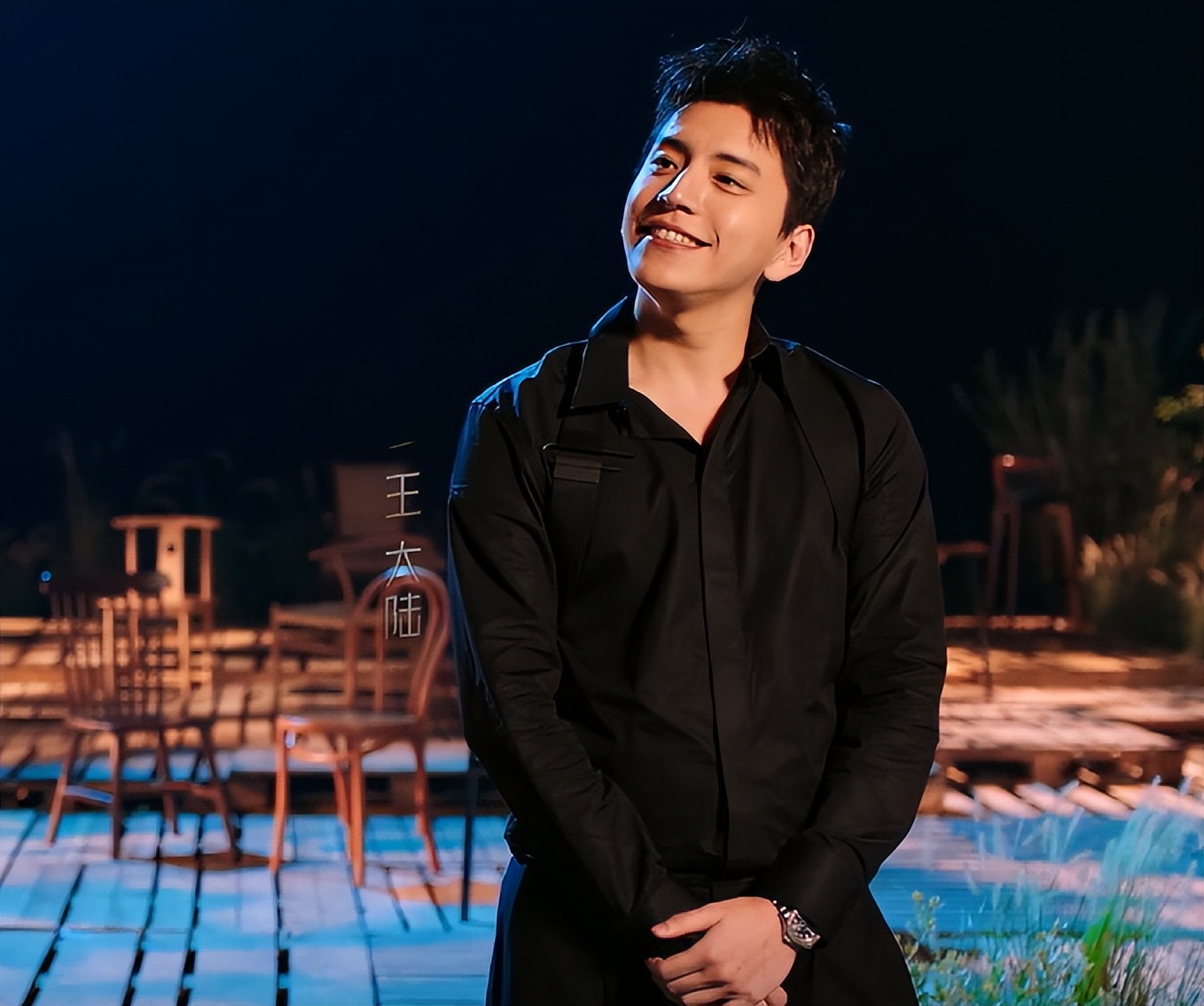 芒果台|《披荆斩棘2》定档,32位男星人气差距大,芒果台抓到王炸了