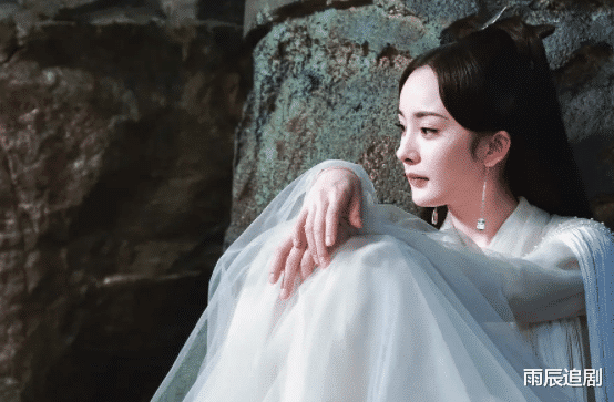 白浅|《三生三世》为什么白浅阿离相认之后，一直对阿离很冷漠？