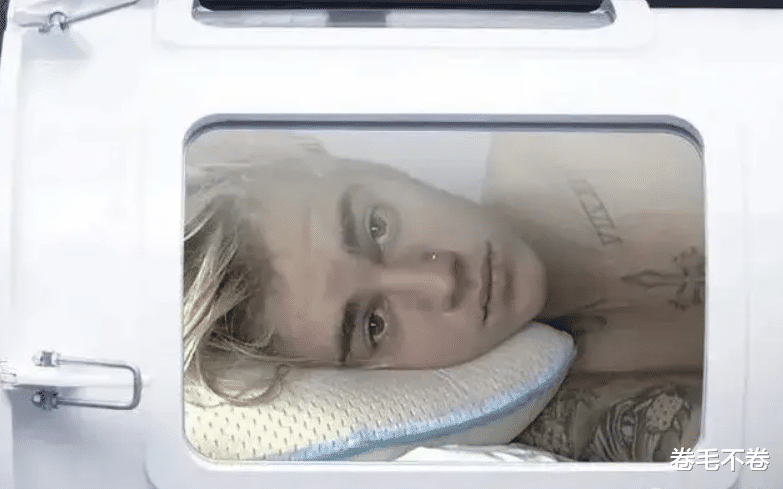 苏醒|车王舒马赫花20亿刚苏醒，儿子却遭严重车祸：生命是张单程票？