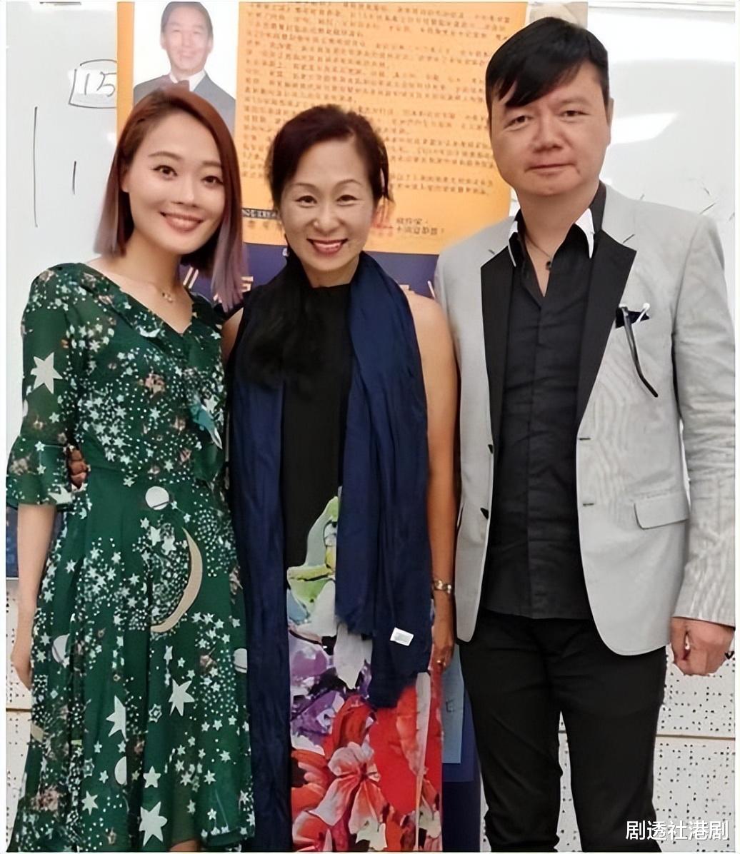 艾威|疑越闹越僵!知名港星节目怒斥前妻不听话,却遭网友反指控制欲强