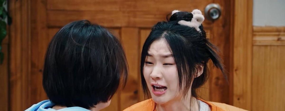 金靖|“撩汉大师”金靖:让杨幂惭愧的撩汉手段,蔡徐坤都被她征服