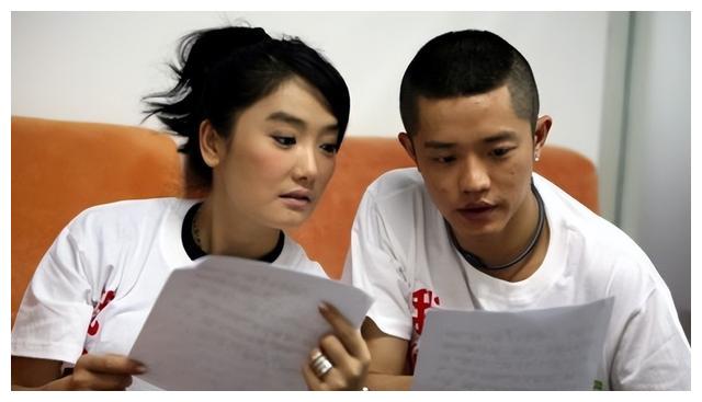 曾毅|55分账24年,凤凰传奇的清醒,打脸了多少因分账不均而反目的组合