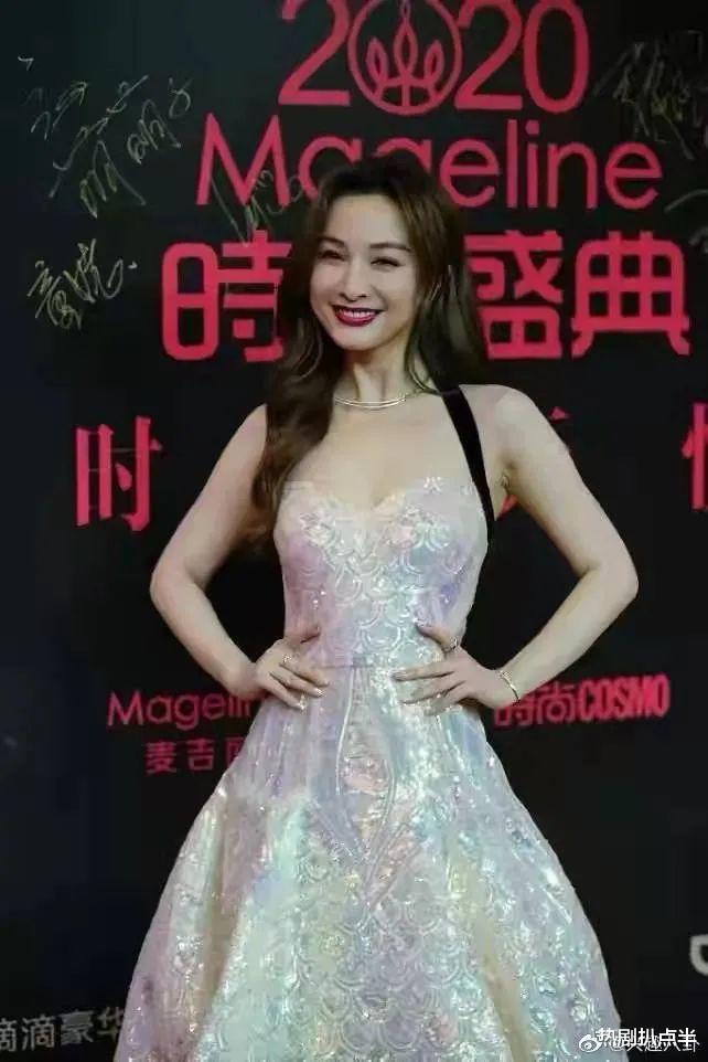 明星|勾肩驼背、脖子前倾、气质畏缩!这6位明星仪态真要命,咋看都丑