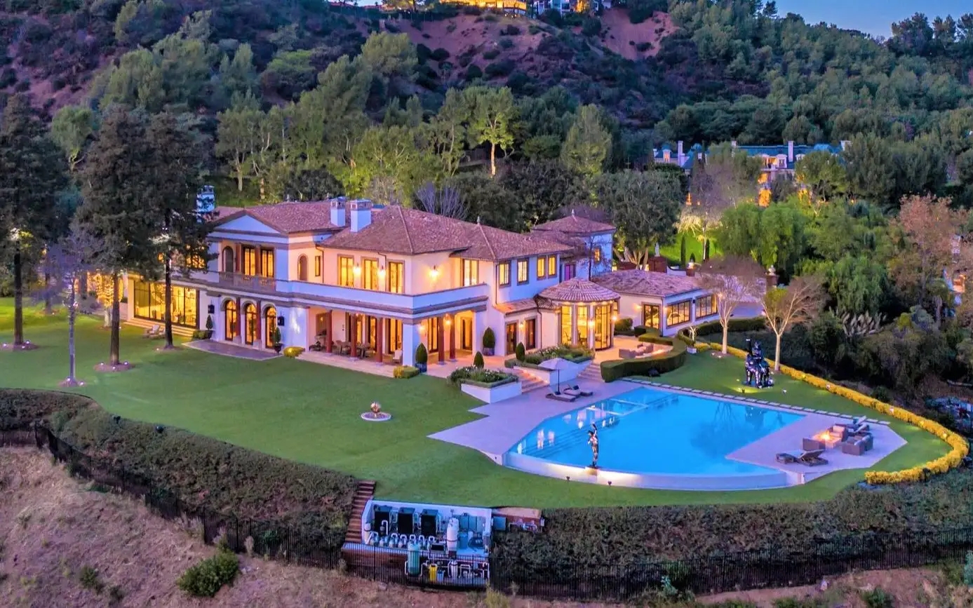 西藏|明星豪宅云集,全世界尊贵住宅区的标杆,不是山庄的比弗利山庄