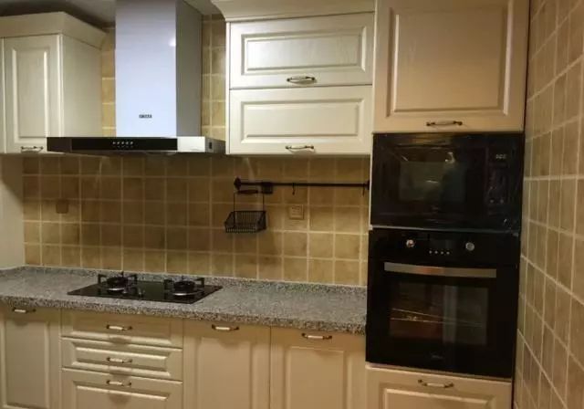 有房不懂设计，看看这套新房，全屋装修特别漂亮，电视墙很满意