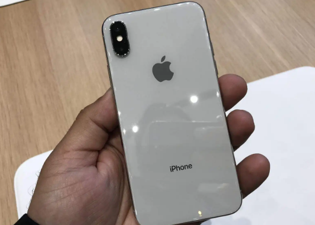 华为|买个手机就是用的，不过安卓的用一年以后，确实没有苹果的流畅