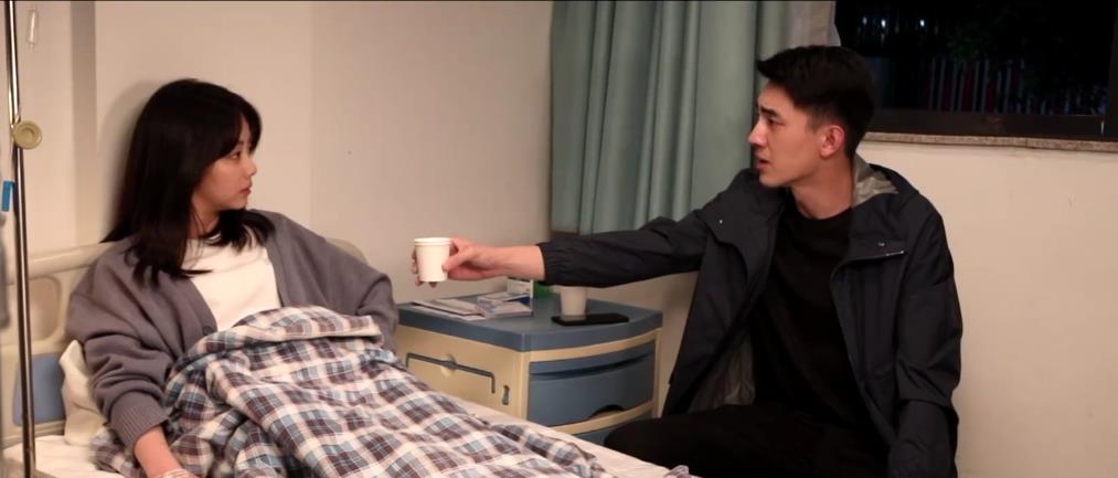 谭松韵|32集《请叫我总监》被传将播，4位实力派压轴，谭松韵抽到王炸