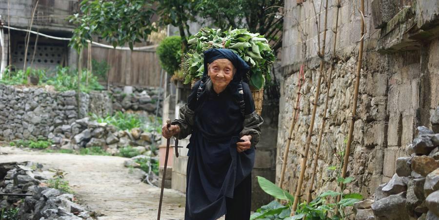 男保姆自述:伺候女雇主6年,不仅每月7000,临走还得15万感谢费