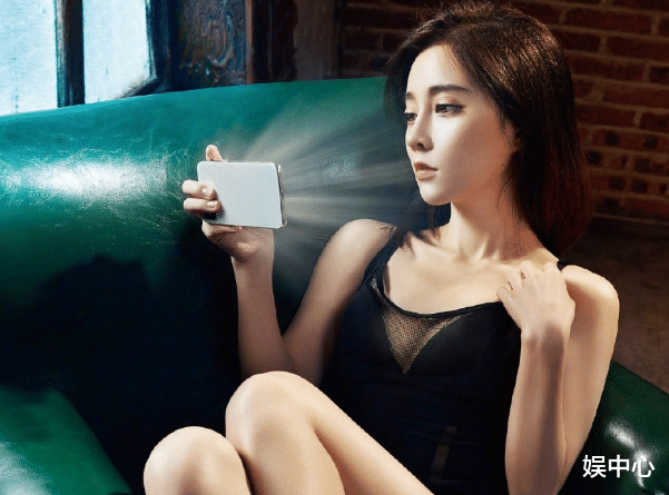 冯提莫|冯提莫人间富贵花造型曝光，造型很经典，简直是国风界的“天花板”