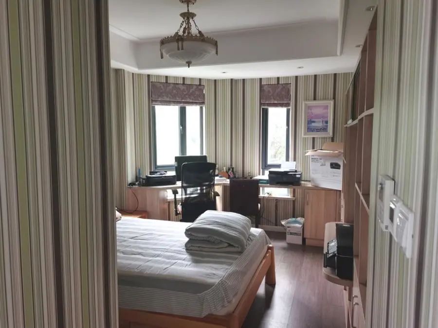 浦东新区|起拍价1800万！这套上海浦东别墅正在拍卖！