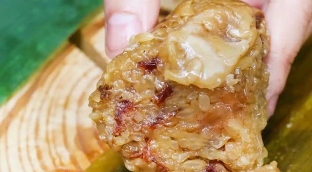 煮粽子时：冷水下锅还是热水下锅？很多人做错，难怪煮出来不好吃