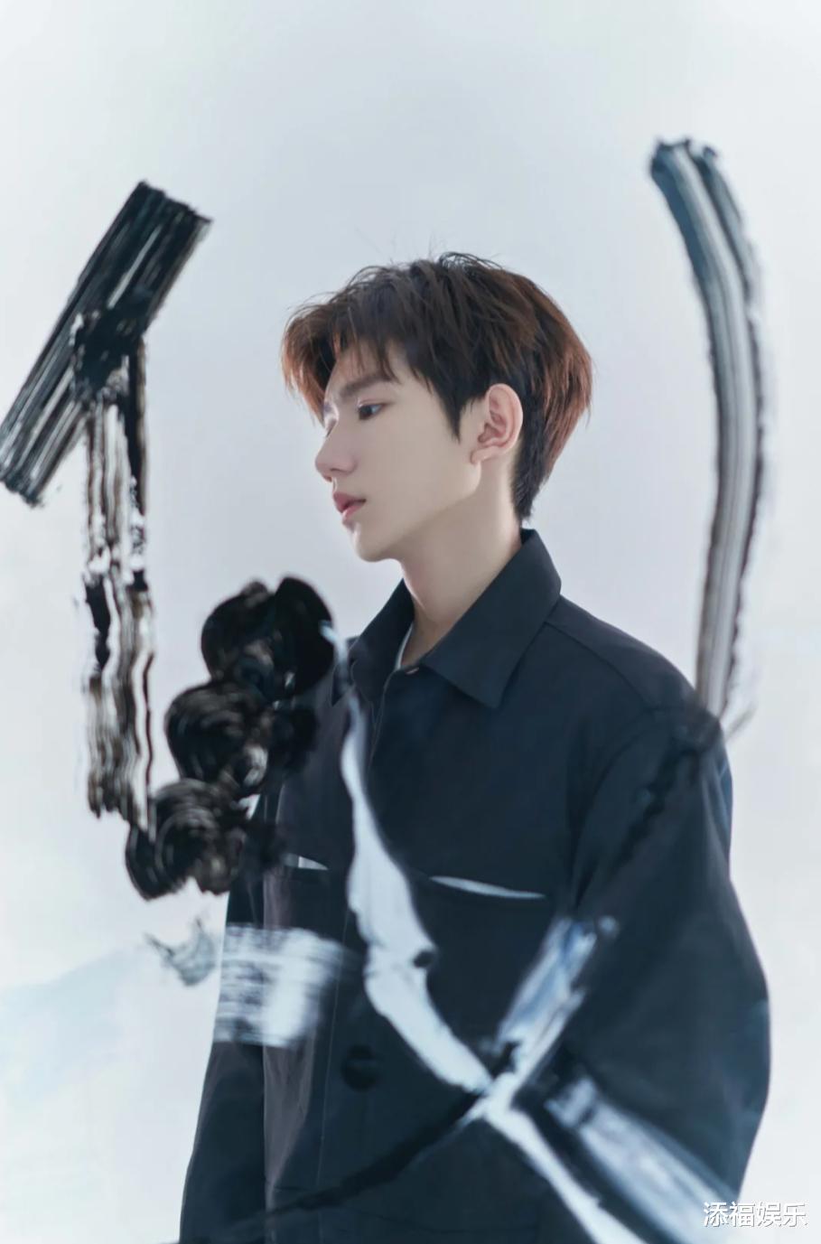 王源|王源采访中的真性情，依然是小孩，但沉稳的一面让人震撼