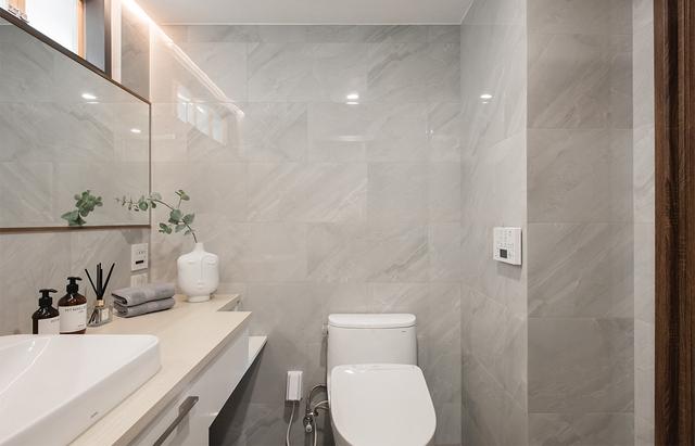 大地色系才是装修的新风向标，看看这家的设计，经典不易过时！