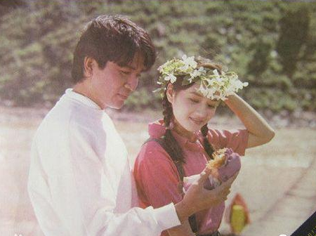 瞿颖|瞿颖的情史有多乱?靠性感征服姜文、李亚鹏,今近50岁仍单身