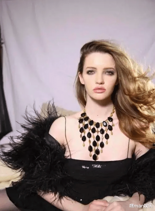 |妲露拉·莱莉的阴暗面 面对强大挑战的真相 掩埋的爱情与偏见