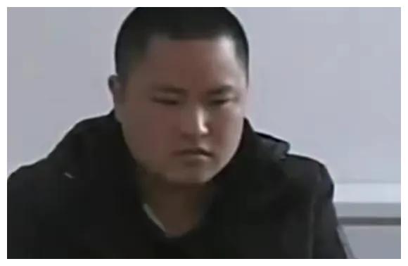 4岁被拐25岁寻到家，养父将土地转给长女盖房，养子：我有继承权