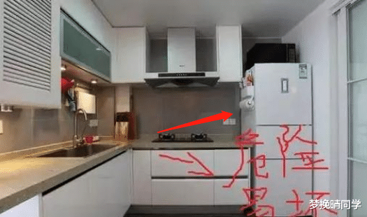 刚搬新家!老舅看完15个装修地勃然大怒道:无知乱砸钱,尽是败家